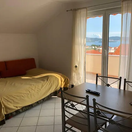 Adria Sveti Filip i Jakov